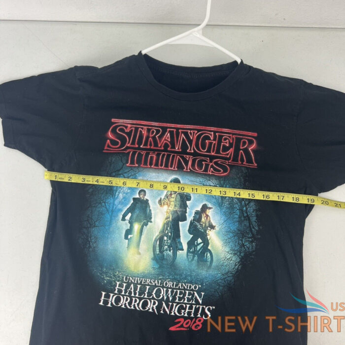 2018 halloween horror nights stranger things scream member shirt size medium 3.jpg
