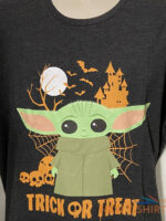 disney trick or treat the mandalorian grogu star wars halloween tee men s xl nwt 4.jpg