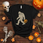 halloween sasquatch jack o lantern pumpkin bigfoot t shirt 0.jpg