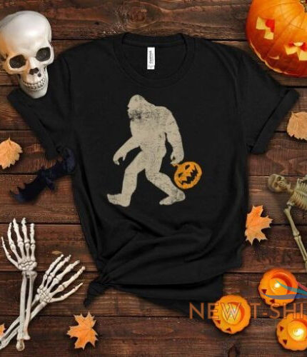 halloween sasquatch jack o lantern pumpkin bigfoot t shirt 0.jpg