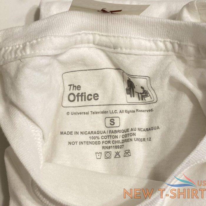 nwt the office happy holidays from dunder mifflin christmas graphic tee shirt s 3.jpg