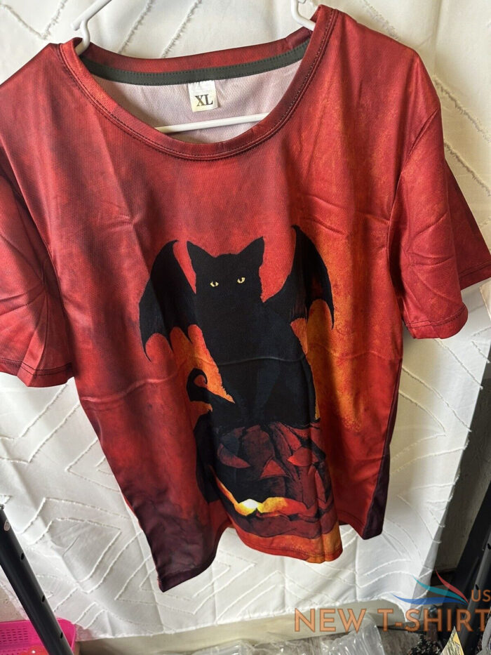 unbranded halloween shirt size xl 0.jpg