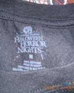 universal halloween horror night hhn 2021 dont go alone size m 3.jpg