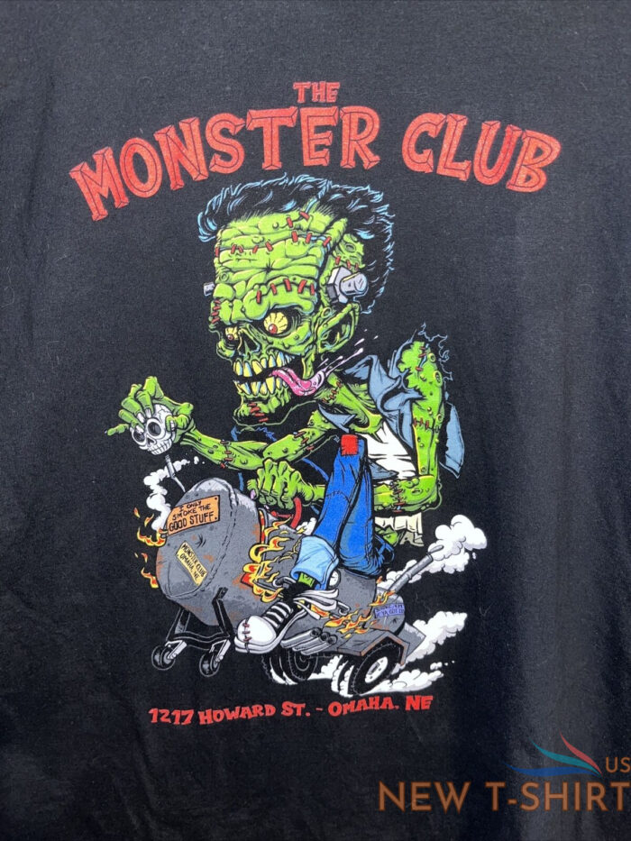 vintage monster club t shirt halloween zombie motorcycle size l 1.jpg