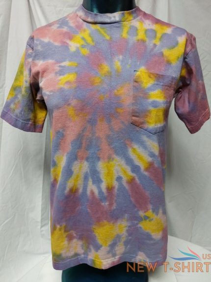 t shirt with pocket size med pastels m v e brand hand dyed america made nice 0.jpg