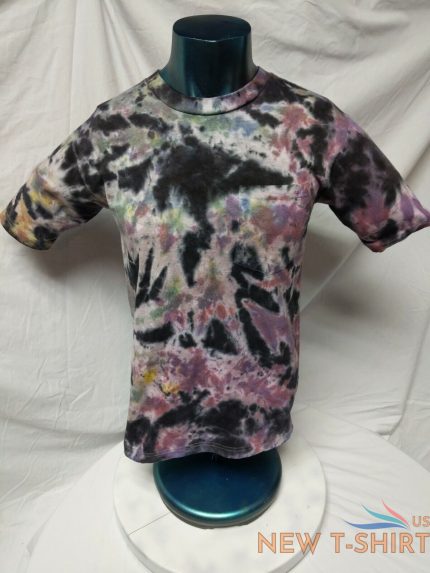 tied dye t shirt with pocket size med pastels hand dyed m v e brand 1.jpg