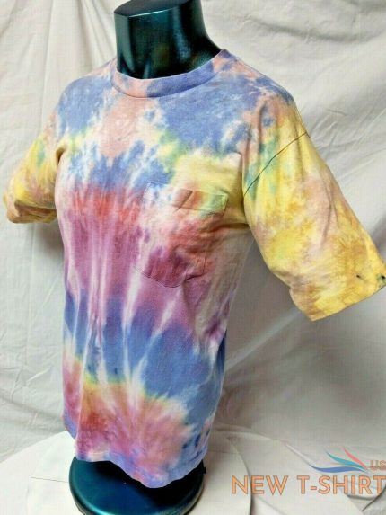 tye dye t shirt with pocket size med 0.jpg